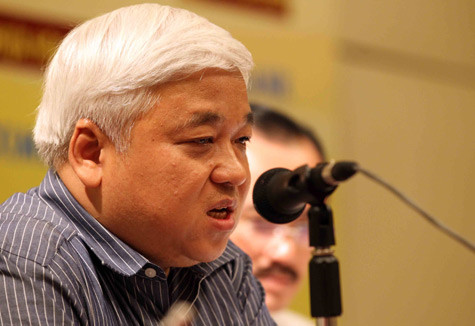 Vì sao bầu Kiên và VPF đòi được bản quyền truyền hình vẫn là một dấu hỏi. Ảnh: Quang Minh Vì sao bầu Kiên và VPF đòi được bản quyền truyền hình vẫn là một dấu hỏi. Ảnh: Quang Minh