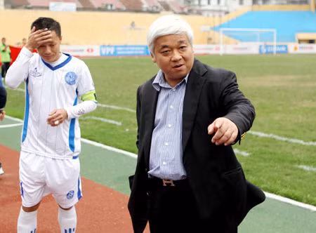 BĐVN đang đứng trước những đợt “sóng ngầm” sau khi bầu Kiên bị bắt.