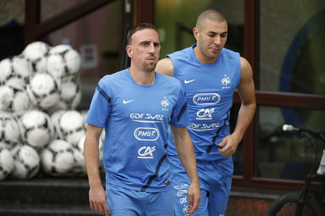 Pháp kém may mắn khi đụng TBN ở tứ kết.