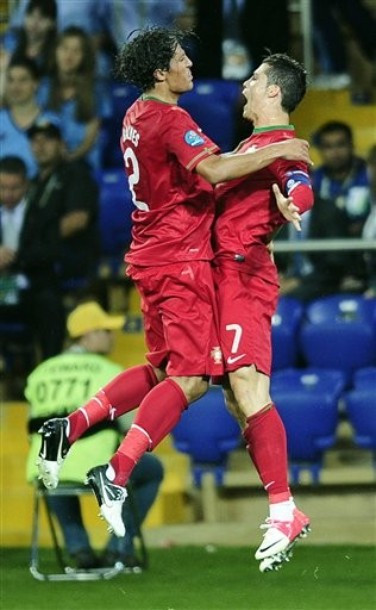 Đội trưởng của BĐN đã có một trận đấu bùng nổ. Đội trưởng của BĐN đã có một trận đấu bùng nổ.