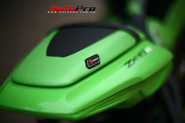 Cảm nhận độ 'chất' của 'ngựa sắt khủng' Kawasaki ZX-10R ảnh 6