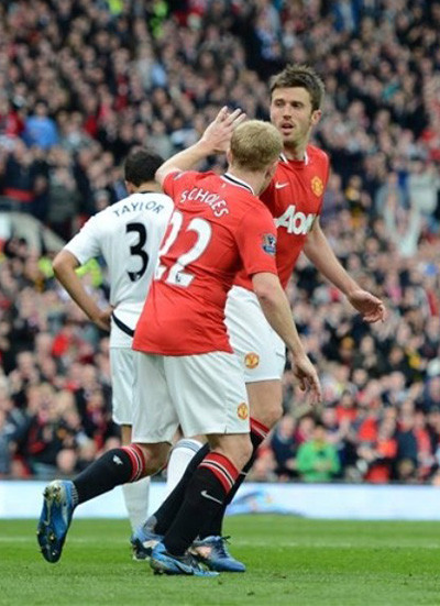 M.U không có quyền tự quyết.