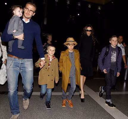 Đại gia đình Beckham với bốn đứa con.