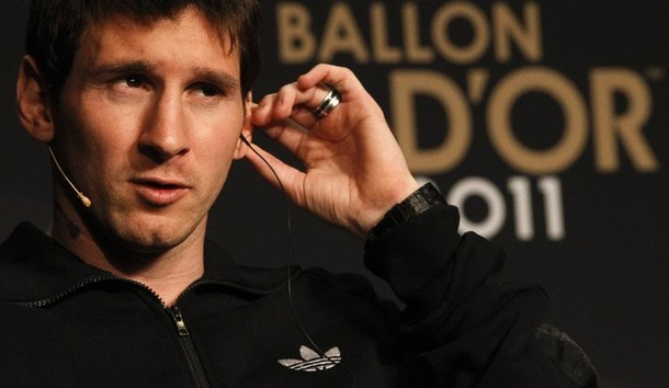Quả bóng vàng FIFA 2011 sẽ thuộc về Messi? Quả bóng vàng FIFA 2011 sẽ thuộc về Messi?
