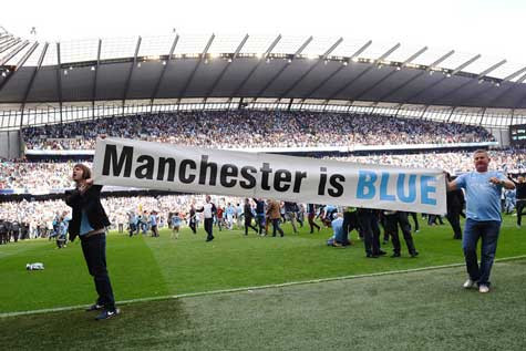 Ngày hôm nay Manchester phủ một màu xanh của nhà vô địch Ngày hôm nay Manchester phủ một màu xanh của nhà vô địch