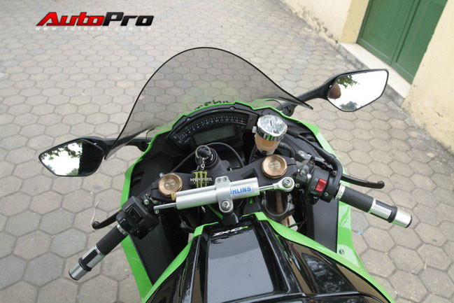 Cảm nhận độ 'chất' của 'ngựa sắt khủng' Kawasaki ZX-10R ảnh 17