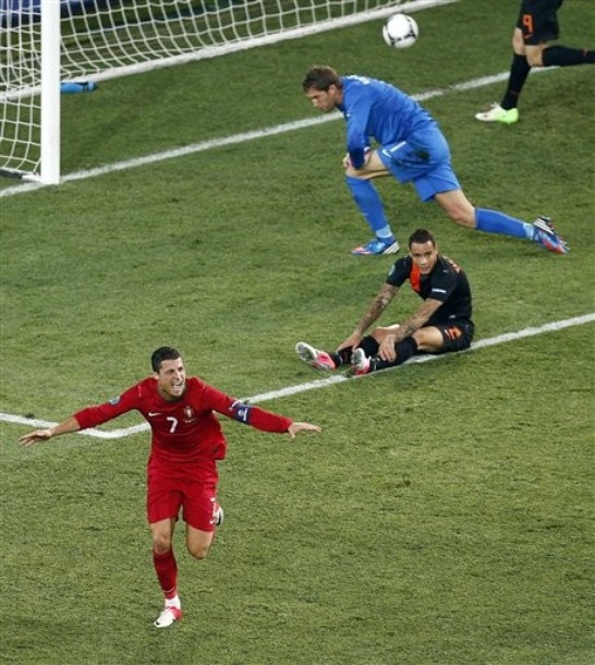 Ronaldo đã thể hiện được phẩm chất của mình. Ronaldo đã thể hiện được phẩm chất của mình.