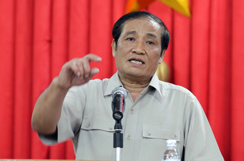 Hợp đồng bản quyền truyền hình 20 năm của VFF và AVG vẫn chưa phải dài nhất. Hợp đồng bản quyền truyền hình 20 năm của VFF và AVG vẫn chưa phải dài nhất.