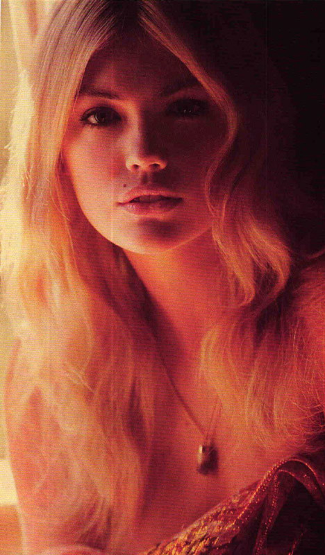 Nàng WAG Kate Upton khoe sắc trên tạp chí GQ Italy tháng 8/2012. Nàng WAG Kate Upton khoe sắc trên tạp chí GQ Italy tháng 8/2012.