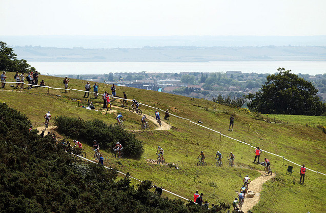 Buổi test môn xe đạp leo núi tại đồi Hadleigh. Buổi test môn xe đạp leo núi tại đồi Hadleigh.