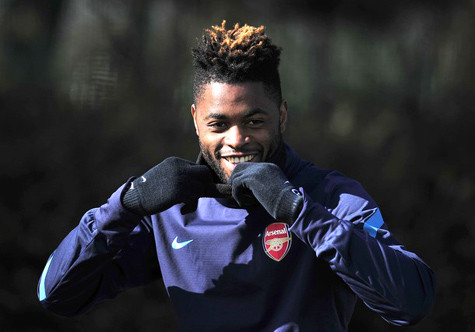 Bán xong Van Persie, Arsenal sẽ bán nốt Alex Song. Bán xong Van Persie, Arsenal sẽ bán nốt Alex Song.