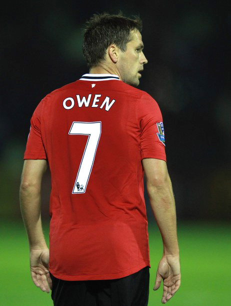 Michael Owen đang đàm phán với Everton. Michael Owen đang đàm phán với Everton.