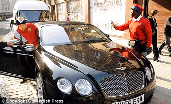 Rooney từng gặp rắc rối với chiếc Bentley này.