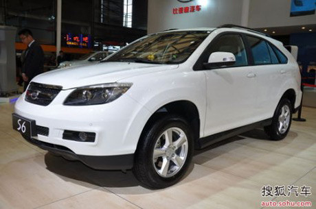 Mẫu xe Trung Quốc BYD S6 với vóc dáng của Lexus RX350. Mẫu xe Trung Quốc BYD S6 với vóc dáng của Lexus RX350.