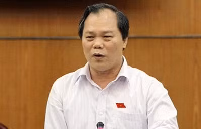 Ông Phan Trung Lý: Phong tướng không phải để hưởng chế độ chính sách. Ông Phan Trung Lý: Phong tướng không phải để hưởng chế độ chính sách.