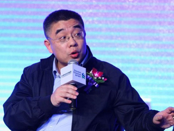 Giáo sư Tiền thẳng thắn chia sẻ về những mâu thuẫn trong quan niệm dạy con của gia đình mình để mọi người hình dung rõ về mâu thuẫn tồn tại trong quan niệm giáo dục hiện nay tại Trung Quốc. Giáo sư Tiền thẳng thắn chia sẻ về những mâu thuẫn trong quan niệm dạy con của gia đình mình để mọi người hình dung rõ về mâu thuẫn tồn tại trong quan niệm giáo dục hiện nay tại Trung Quốc.