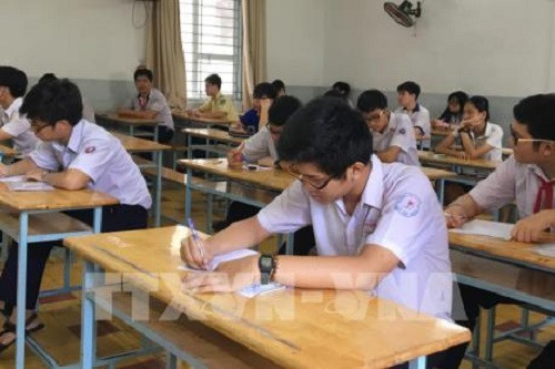 Kì thi tuyển sinh vào lớp 10 (Ảnh minh họa: TTXVN). Kì thi tuyển sinh vào lớp 10 (Ảnh minh họa: TTXVN).