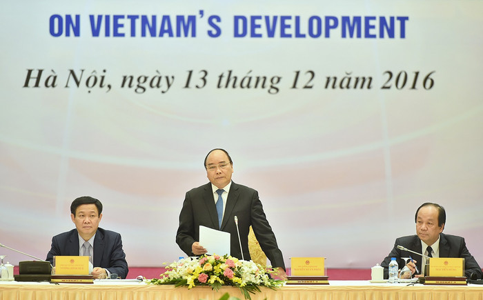 Thủ tướng cho biết, Chính phủ trân trọng ý kiến đóng góp của các chuyên gia. ảnh: vgp.