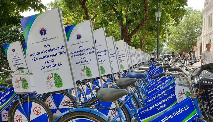 Hút thuốc lá là nguyên nhân bị nhiều chứng bệnh nguy hiểm. Hút thuốc lá là nguyên nhân bị nhiều chứng bệnh nguy hiểm.