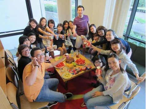 Sau những giờ học tập, cùng gặp mặt tại Proby House, khu ký túc xá của trường Smurfit