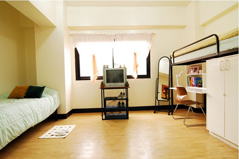 Mặc dù chung phòng nhưng góc học tập, giường ngủ, nơi giải trí lại hoàn toàn khác nhau. Đặc biệt, trường còn chia ra nhiều khu vực với nhiều mức giá khác nhau. Và tất nhiên khi giá thay đổi, nội thất bên trong sẽ càng hiện đại, chất lượng hơn hẳn. >> Tham gia cuộc thi tìm hiểu Ireland để nhận giải thưởng lớn