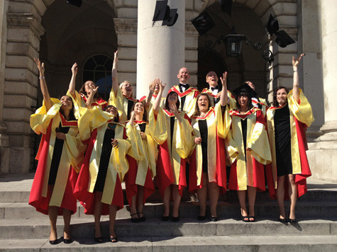 Lễ tốt nghiệp tại 1 trường ĐH tại Ireland Lễ tốt nghiệp tại 1 trường ĐH tại Ireland