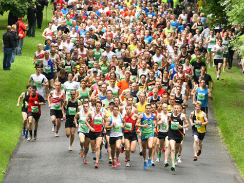 Giải chạy bán marathon (21 km) và marathon (42 km); và thi đấu ba môn kết hợp (gồm chạy, xe đạp, bơi). Phoenix là địa điểm lý tưởng để tổ chức các hoạt động thể thao ngoài trời, nhất là các hoạt động thu hút hàng ngàn người tham dự. Giải chạy bán marathon (21 km) và marathon (42 km); và thi đấu ba môn kết hợp (gồm chạy, xe đạp, bơi). Phoenix là địa điểm lý tưởng để tổ chức các hoạt động thể thao ngoài trời, nhất là các hoạt động thu hút hàng ngàn người tham dự.