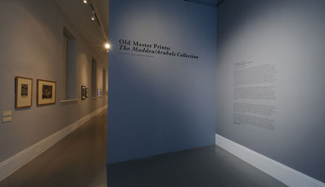 Bộ sưu tập Madden Arnholz với 2.000 bản in của các họa sĩ bậc thầy như Dürer, Rembrandt, Hogarth and Goya nằm ở đây. Những tác phẩm của bộ sưu tập cố định này được trưng bày luân phiên cùng với các triển lãm tạm thời theo ở chái phía tây của tòa nhà. >> Tham gia cuộc thi tìm hiểu Ireland để nhận giải thưởng lớn Bộ sưu tập Madden Arnholz với 2.000 bản in của các họa sĩ bậc thầy như Dürer, Rembrandt, Hogarth and Goya nằm ở đây. Những tác phẩm của bộ sưu tập cố định này được trưng bày luân phiên cùng với các triển lãm tạm thời theo ở chái phía tây của tòa nhà. >> Tham gia cuộc thi tìm hiểu Ireland để nhận giải thưởng lớn