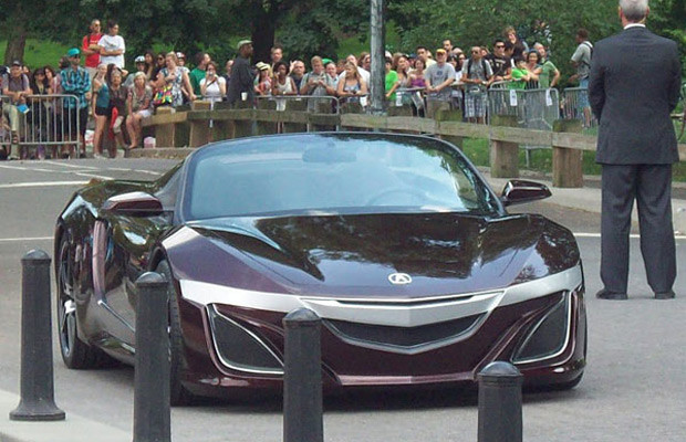 Linh hồn của Acura 2012 là bộ động cơ mạnh mẽ Palladium 80.000 TOHC, 32 van đi kèm hệ thống phun nhiên liệu nitơ