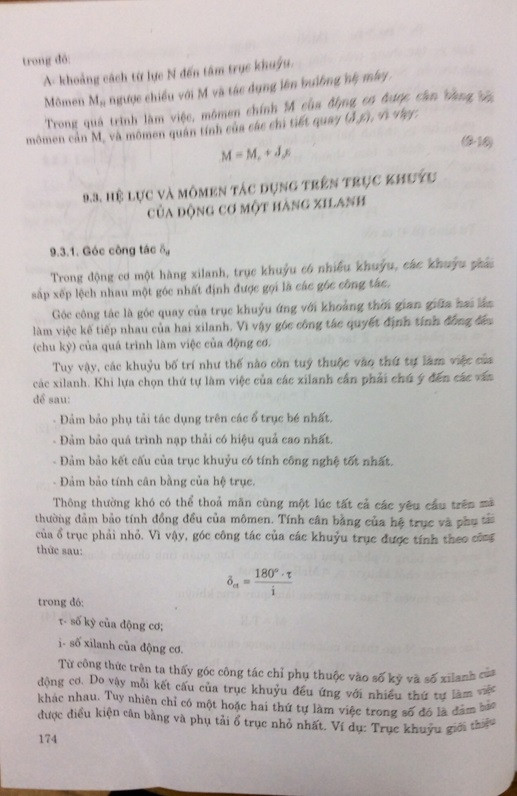 Trang 174 cuốn sách "Động cơ đốt trong" của nhà xuất bản giao thông vận tải năm 2004 chịu trách nhiệm xuất bản là TS Nguyễn Xuân Thủy. Ảnh: Lại Bá Ất