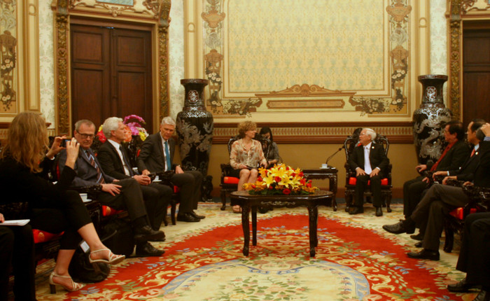 Bộ trưởng Giáo dục Đan Mạch tiếp kiến Chủ tịch UBND TP Hồ Chí Minh Bộ trưởng Giáo dục Đan Mạch tiếp kiến Chủ tịch UBND TP Hồ Chí Minh