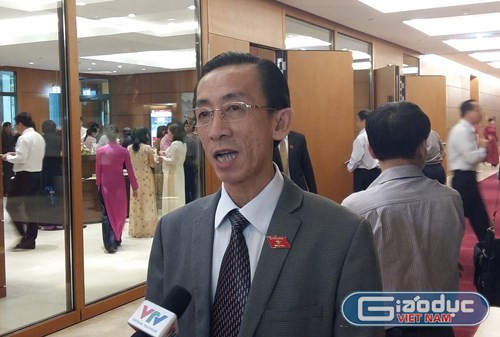 Đại biểu Quốc hội Trần Hoàng Ngân. Ảnh: Ngọc Quang/giaoduc.net.vn Đại biểu Quốc hội Trần Hoàng Ngân. Ảnh: Ngọc Quang/giaoduc.net.vn