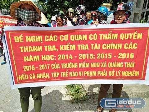 Cơ quan có thẩm quyền "bỏ quên" đề nghị của phụ huynh? Ảnh: XUÂN QUANG. Cơ quan có thẩm quyền "bỏ quên" đề nghị của phụ huynh? Ảnh: XUÂN QUANG.