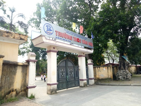 Thành lập hội đồng, chuẩn bị kỷ luật Hiệu trưởng gửi 300 triệu vào ngân hàng ảnh 2