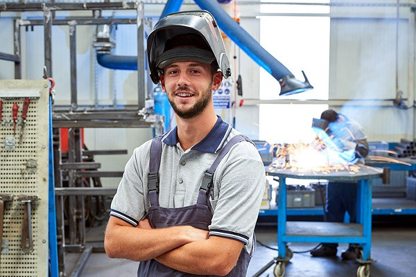 Các giáo viên dạy nghề tương lai đang thực tập (Ảnh: tác giả cung cấp). Các giáo viên dạy nghề tương lai đang thực tập (Ảnh: tác giả cung cấp).