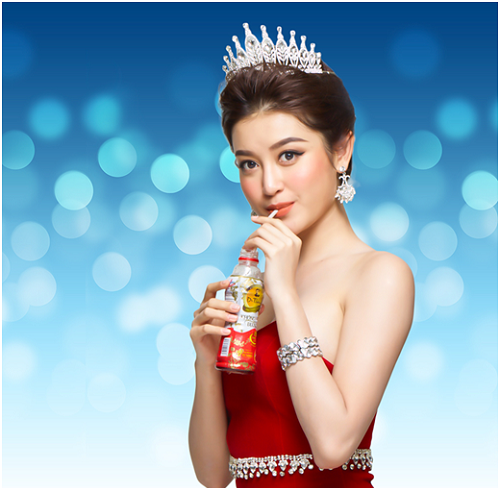 Huyền My thường xuyên sử dụng Trà thanh nhiệt Dr Thanh không đường để có nhan sắc luôn tươi tắn, vóc dáng đẹp. Huyền My thường xuyên sử dụng Trà thanh nhiệt Dr Thanh không đường để có nhan sắc luôn tươi tắn, vóc dáng đẹp.