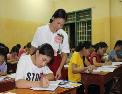 Tấm gương nữ hiệu trưởng Trường Chuyên của đại học Sư phạm ngoại ngữ Hà Nội ảnh 1 Tấm gương nữ hiệu trưởng Trường Chuyên của đại học Sư phạm ngoại ngữ Hà Nội ảnh 1