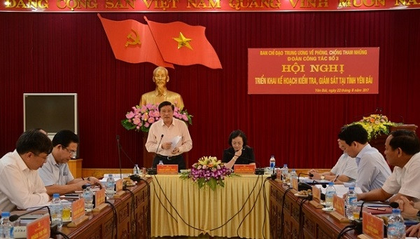 Hình ảnh hội nghị triển khai kế hoạch kiểm tra, giám sát tại tỉnh Yên Bái. ảnh: Nhân dân. Hình ảnh hội nghị triển khai kế hoạch kiểm tra, giám sát tại tỉnh Yên Bái. ảnh: Nhân dân.