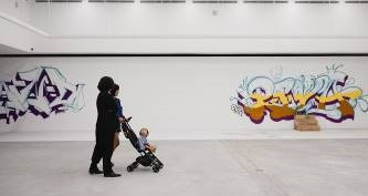 Sự tương phản và song hành giữa “Nét” cổ điển và hiện đại. Sự tương phản và song hành giữa “Nét” cổ điển và hiện đại.