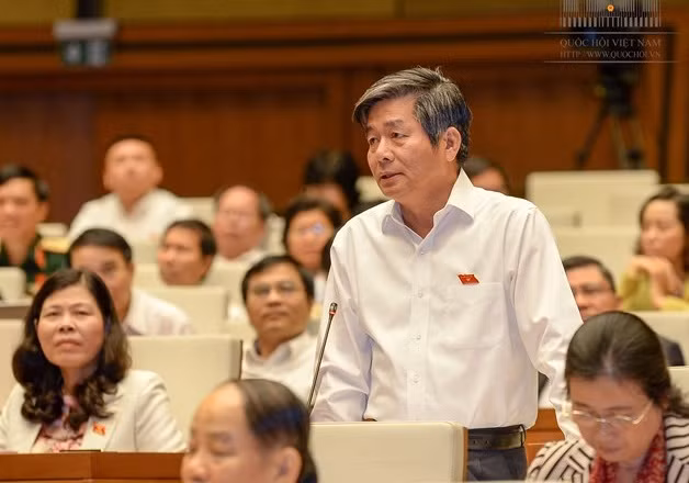 Bộ trưởng Bùi Quang Vinh khẳng định, đất nước muốn phát triển thì phải ngăn chặn được lãng phí. Ảnh: Trung tâm thông tin Quốc hội.