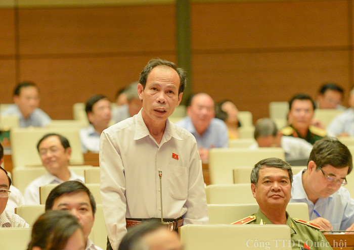 Đại biểu Trương Văn Vở đoàn Đồng Nai. Ảnh: Trung tâm thông tin Quốc hội. Đại biểu Trương Văn Vở đoàn Đồng Nai. Ảnh: Trung tâm thông tin Quốc hội.