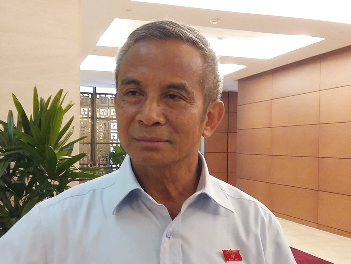 Đại biểu Quốc hội Đặng Ngọc Tùng đề nghị không cho phép nhập công nghệ lạc hậu. Ảnh: Ngọc Quang. Đại biểu Quốc hội Đặng Ngọc Tùng đề nghị không cho phép nhập công nghệ lạc hậu. Ảnh: Ngọc Quang.