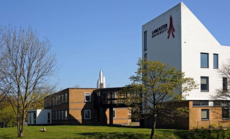 5 - Đại học Lancaster Học phí 9.000 bảng/năm (gần 305 triệu VND) Trường được thành lập vào năm 1964, hiện có 12.000 sinh viên theo học. Nhà trường luôn cam kết trong vòng 6 tháng, số sinh viên tốt nghiệp sau khi ra trường tìm được việc làm lên tới 92%. Nhà trường có hệ thống kí túc xá “khủng” với hơn 6.500 phòng đảm bảo đáp ứng nhu cầu của hầu hết sinh viên. 5 - Đại học Lancaster Học phí 9.000 bảng/năm (gần 305 triệu VND) Trường được thành lập vào năm 1964, hiện có 12.000 sinh viên theo học. Nhà trường luôn cam kết trong vòng 6 tháng, số sinh viên tốt nghiệp sau khi ra trường tìm được việc làm lên tới 92%. Nhà trường có hệ thống kí túc xá “khủng” với hơn 6.500 phòng đảm bảo đáp ứng nhu cầu của hầu hết sinh viên.