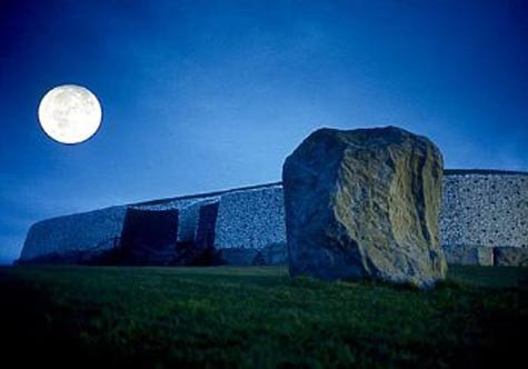 Và một Newgrange bình yên …