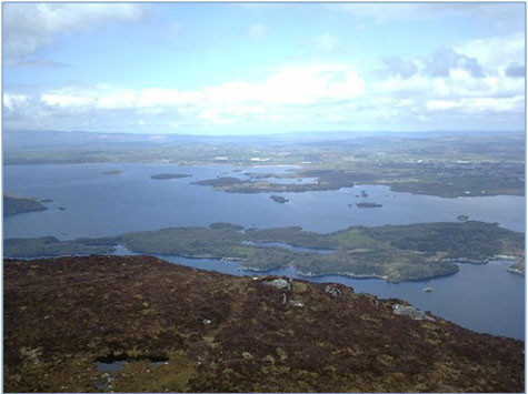 Lakes of Killarney nhìn từ Torc Mountain Lakes of Killarney nhìn từ Torc Mountain