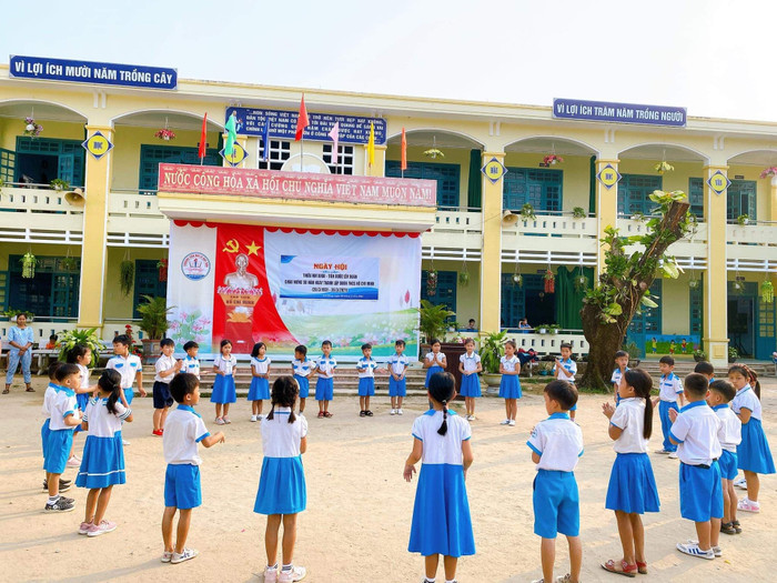 Nguồn ảnh: Phòng Giáo dục và Đào tạo huyện Bắc Trà My (tỉnh Quảng Nam) Nguồn ảnh: Phòng Giáo dục và Đào tạo huyện Bắc Trà My (tỉnh Quảng Nam)