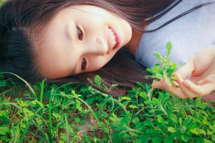 Bạn Pham Hồ Thảo Vy là người thuộc cung Bạch Dương tính tình sôi nổi hòa đồng vui vẻ được nhận xét là người năng động.Thích được tham gia các cuộc vui chơi ngoại khóa cùng bạn bè và gia đình