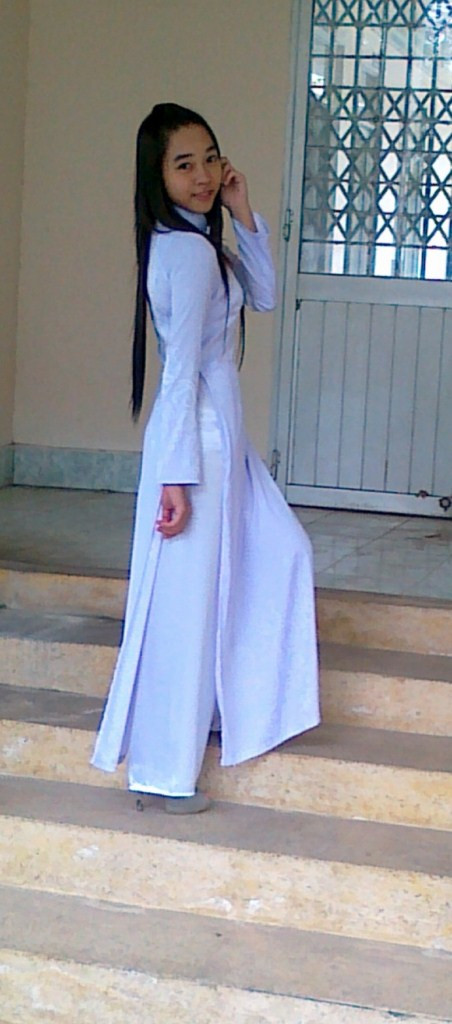 Trang có năng khiếu: múa, hát, diễn kịch. Trang có năng khiếu: múa, hát, diễn kịch.