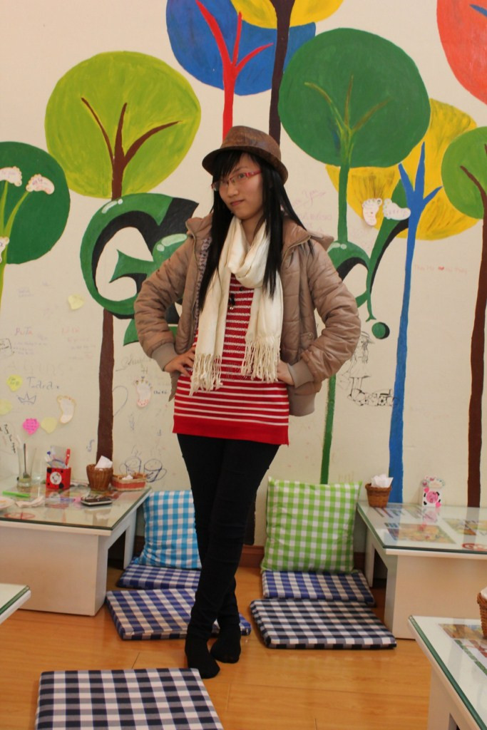 Bạn Nguyễn Thi Thùy Linh là người thích tự do, đôi khi làm những chuyện bốc đồng, thích nói chuyện cùng bạn bè và giao lưu kết bạn với mọi người