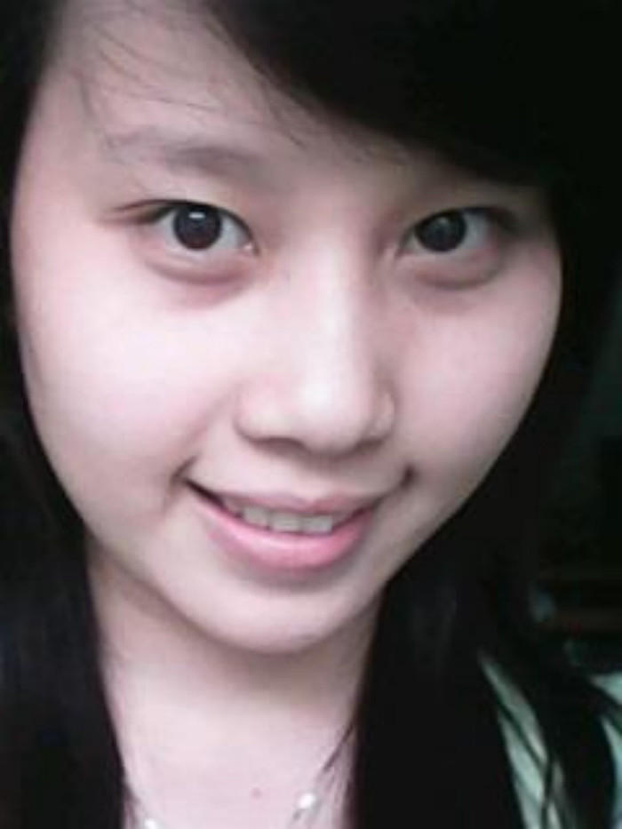 Phương thích hát nhưng ít thích nghe nhạc, thích đàn nhưng không thường xuyên chơi đàn. Bạn rất yêu cái đối nghịch ấy của mình.